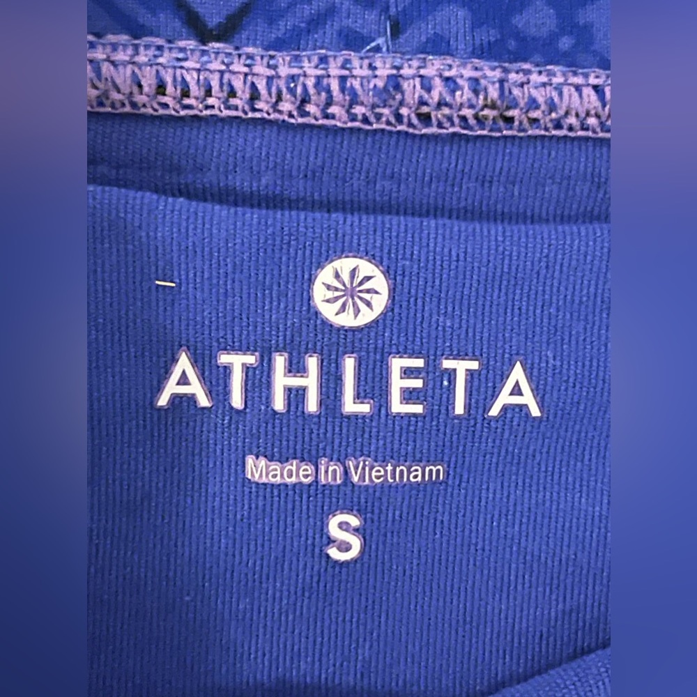 Athleta Cairo Bare to Run Cropped Leggings Blue - Picture 5 of 7
